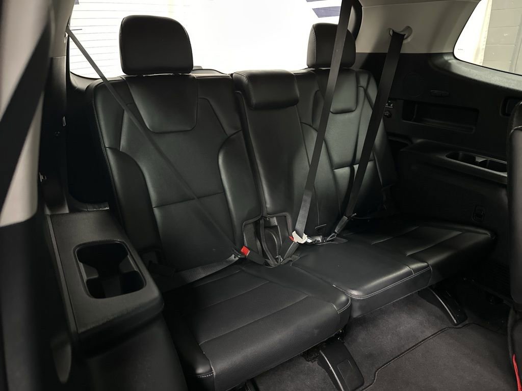 Used 2022 Kia Telluride S image 36