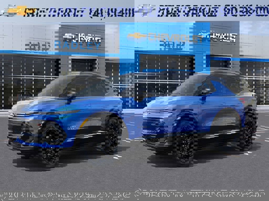 New 2026 Chevrolet Equinox EV RS image 2