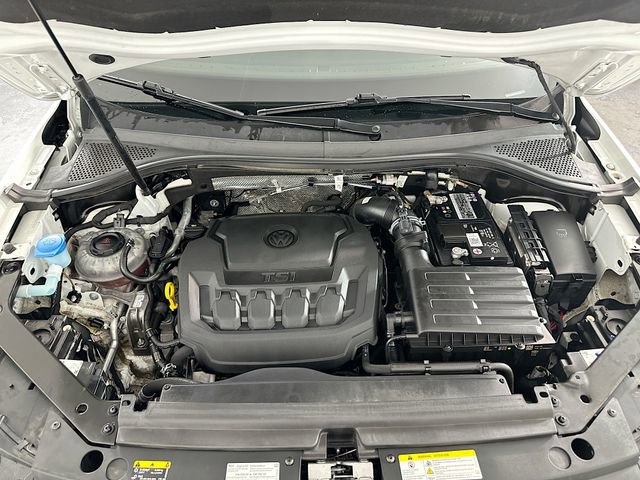 Used 2023 Volkswagen Tiguan SE R-Line image 26