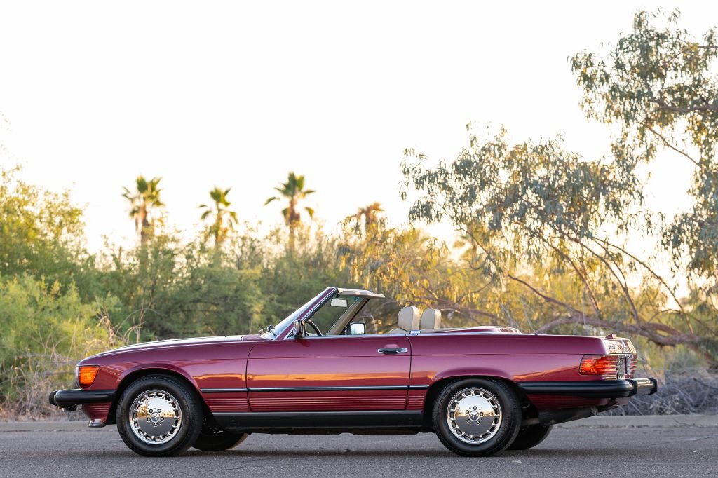 Used 1989 Mercedes-Benz 560 SL image 29