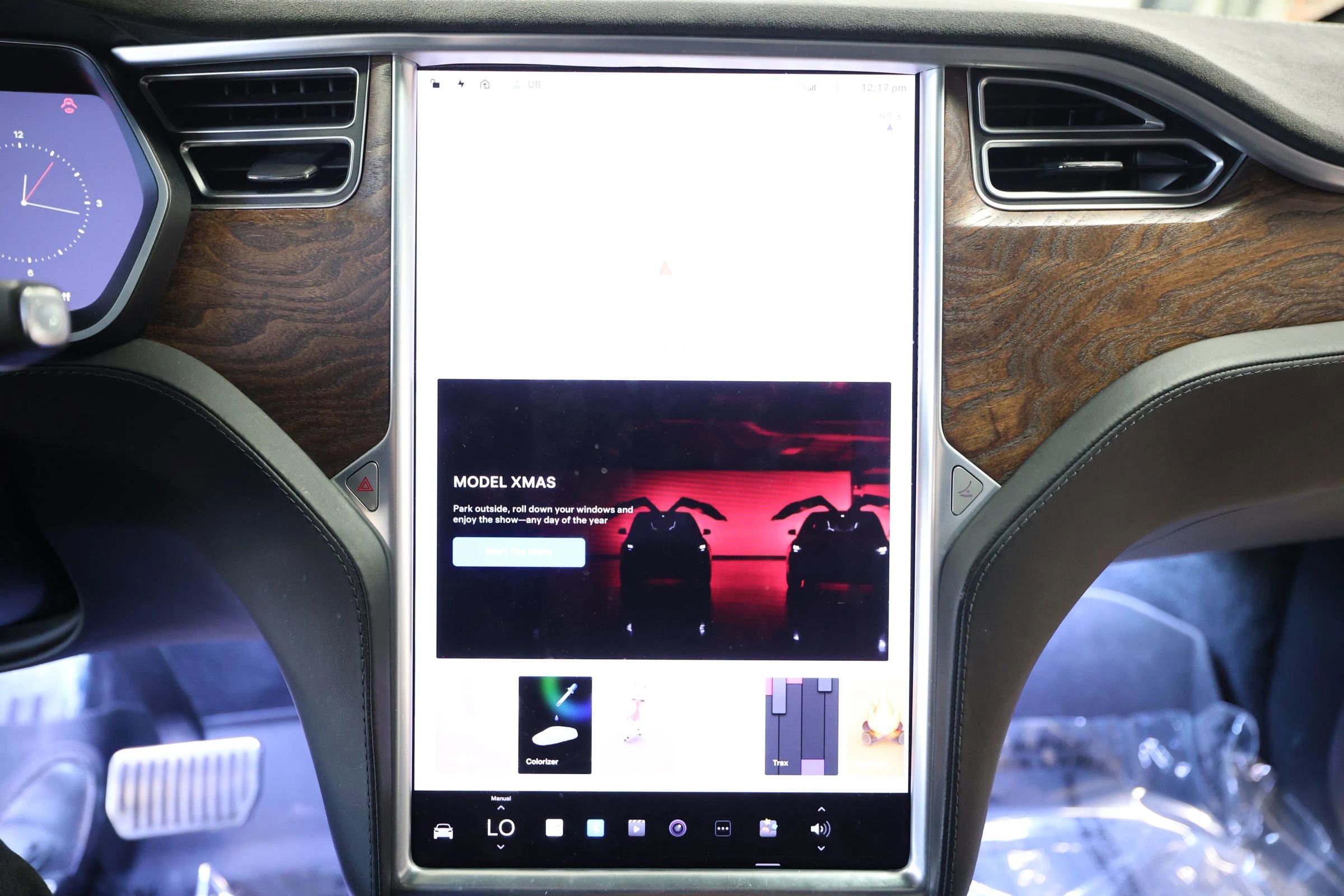 Used 2017 Tesla Model X 100D AWD/4WD image 76