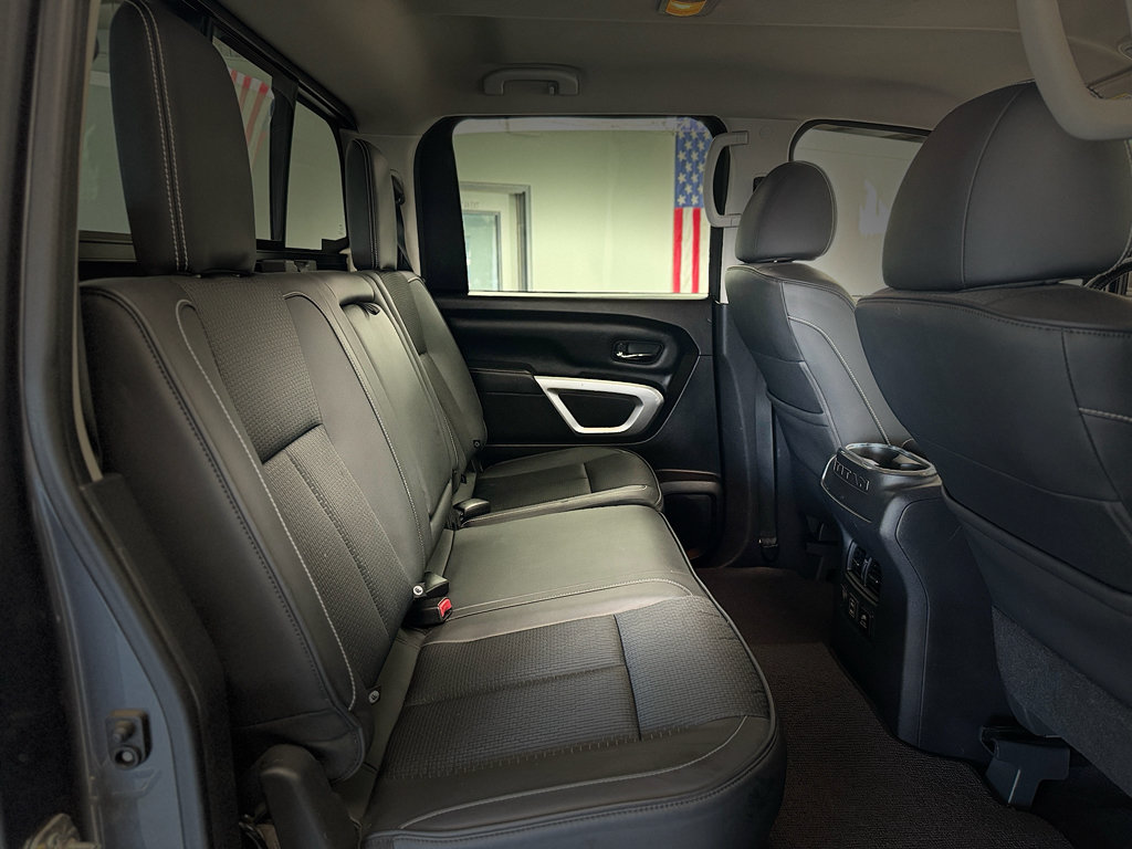 Used 2019 Nissan Titan PRO-4X AWD/4WD image 23