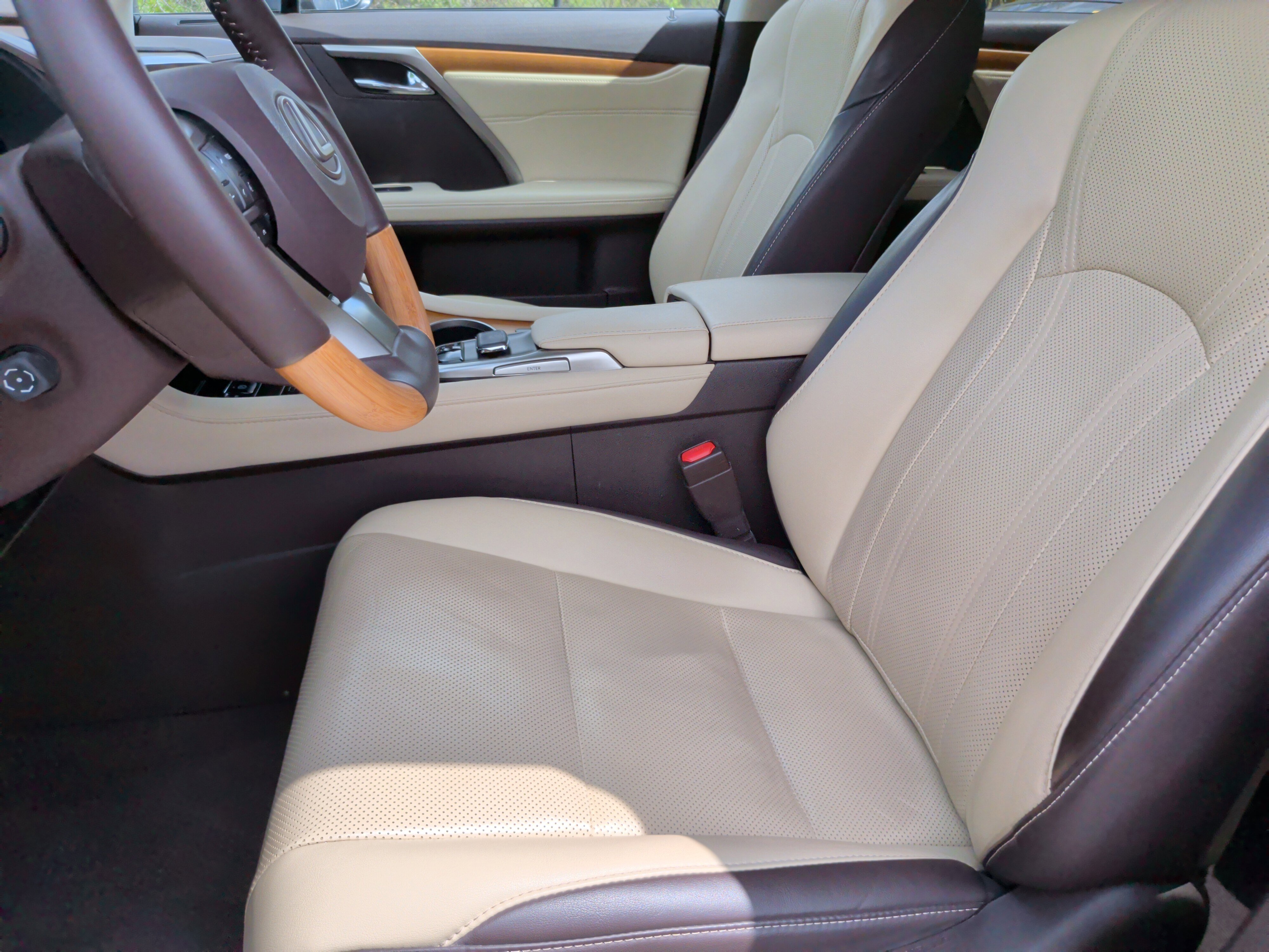 Used 2018 Lexus RX 350 FWD w/ Premium Package image 26