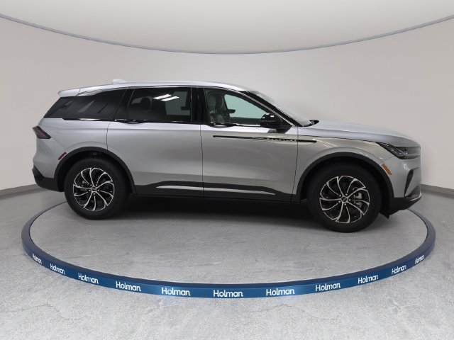 New 2026 Lincoln Nautilus Premier AWD/4WD image 4
