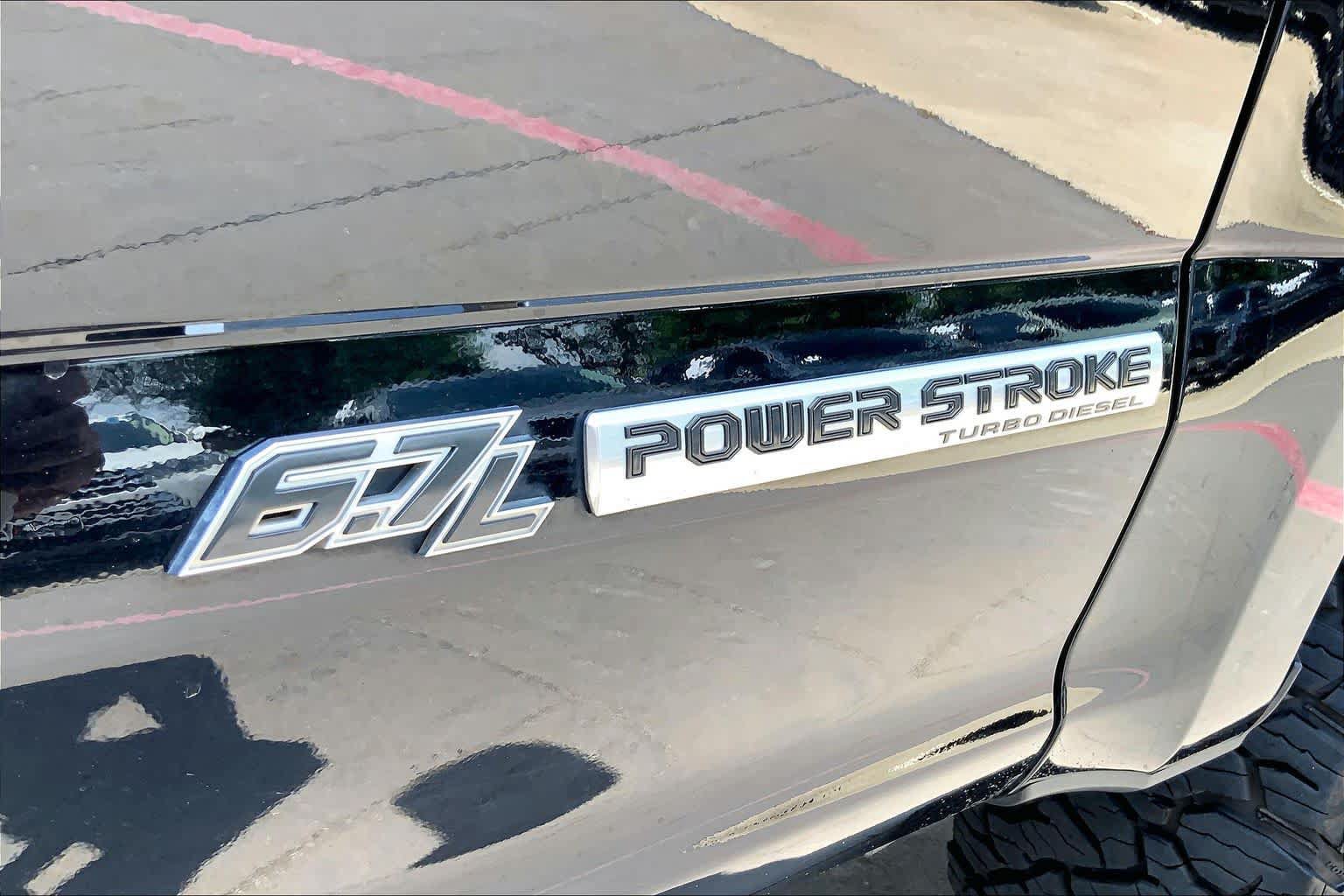 Used 2022 Ford F250 Lariat w/ Lariat Ultimate Package AWD/4WD image 10