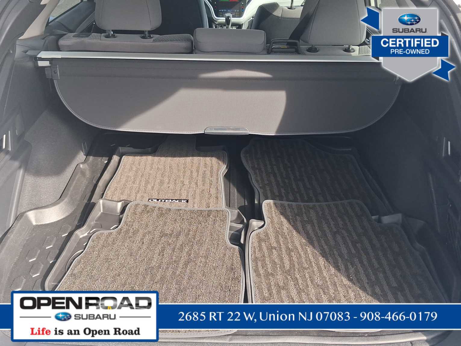 Used 2025 Subaru Outback Premium AWD/4WD image 11