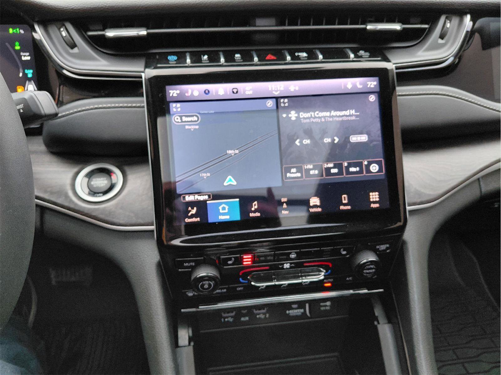 Used 2023 Jeep Grand Cherokee 4WD 4xe image 30