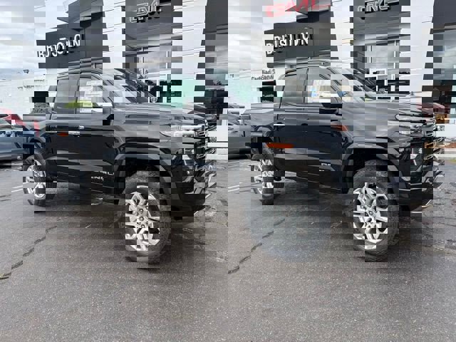 New 2026 GMC Canyon Denali w/ LPO, Denali Black Edition