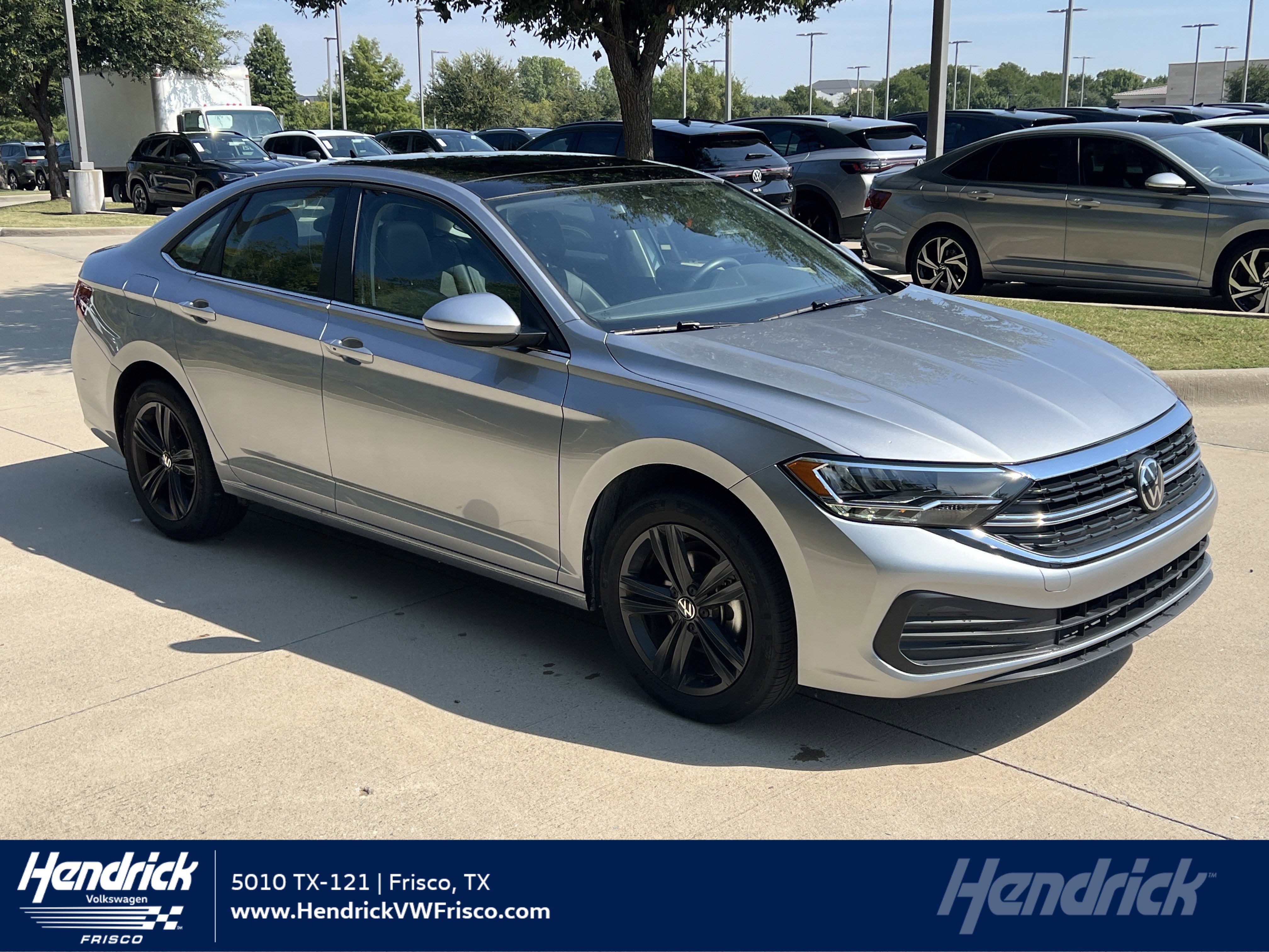 Certified 2024 Volkswagen Jetta SE w/ Panoramic Sunroof Package
