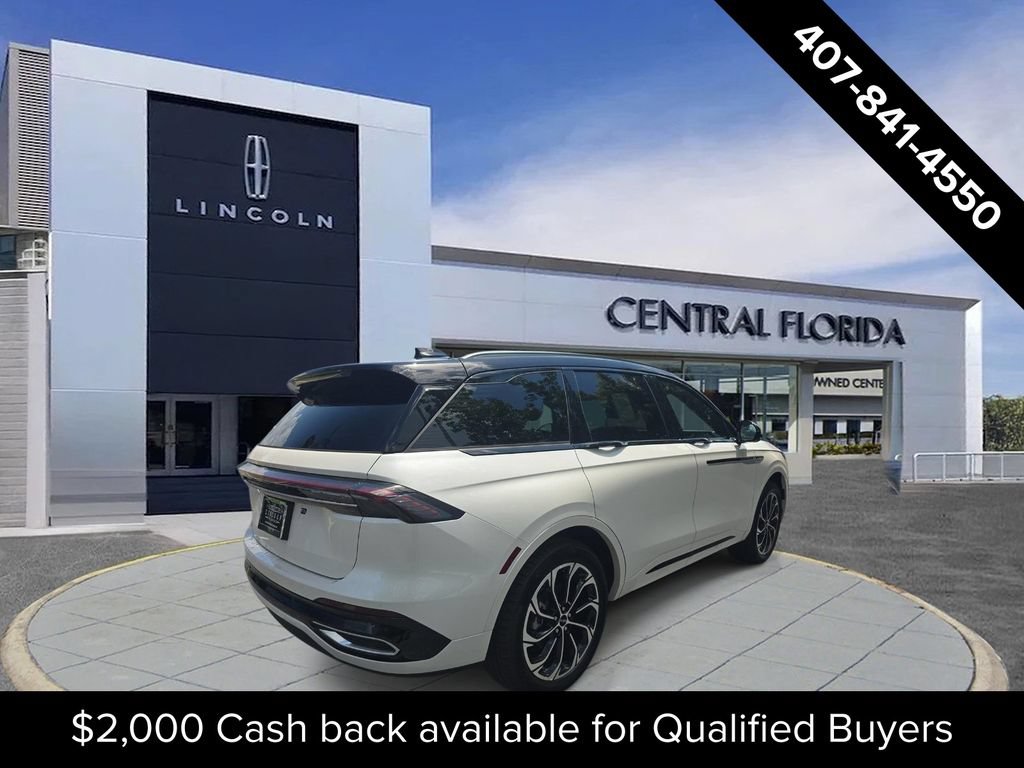 New 2026 Lincoln Nautilus Reserve AWD/4WD image 2