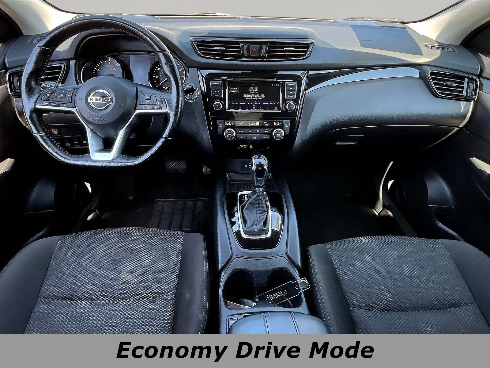 Used 2021 Nissan Rogue Sport SV AWD/4WD image 7