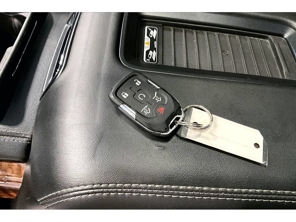 Used 2016 Chevrolet Suburban LTZ AWD/4WD image 51