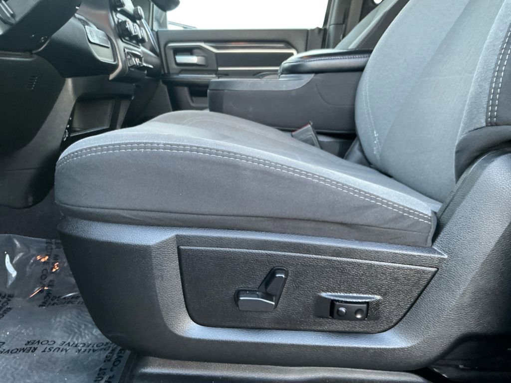 Used 2024 RAM 2500 Big Horn image 24
