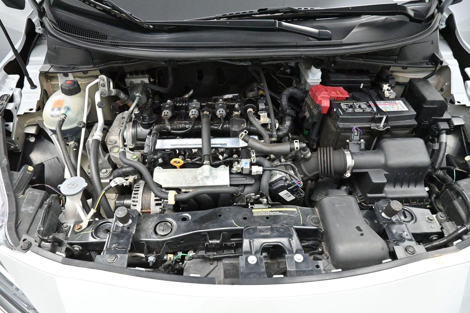 Used 2023 Nissan Versa SV FWD image 33