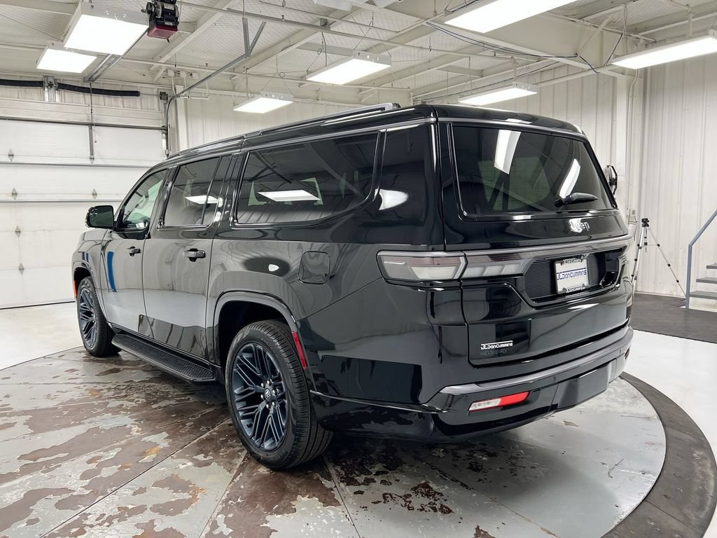 New 2026 Jeep Grand Wagoneer L 4WD image 4