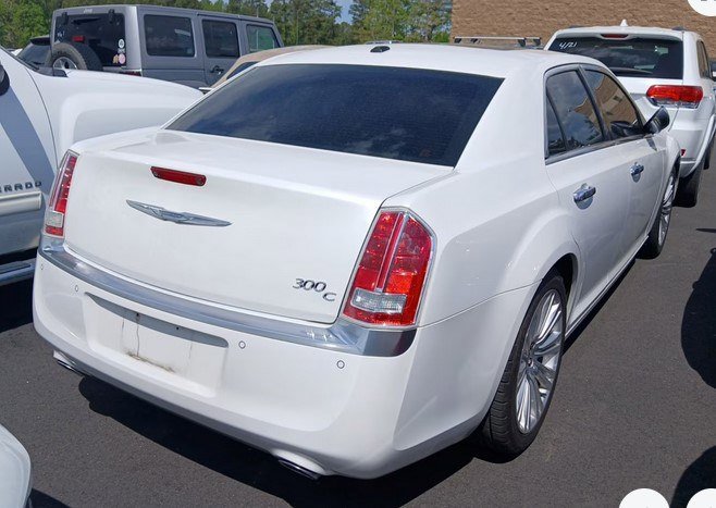 Used 2012 Chrysler 300 C Luxury Series w/ Beats Audio Group image 2