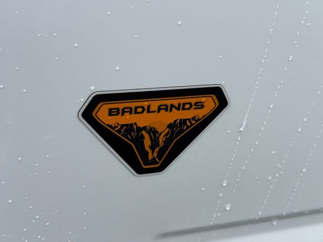 Used 2025 Ford Bronco Sport Badlands image 17