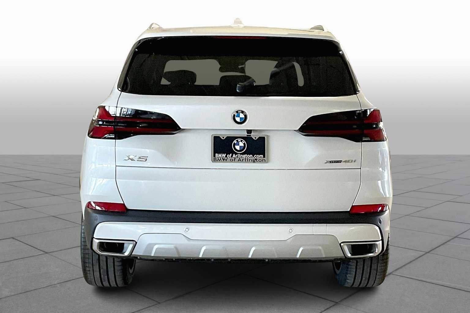 Used 2026 BMW X5 xDrive40i w/ Premium Package image 4