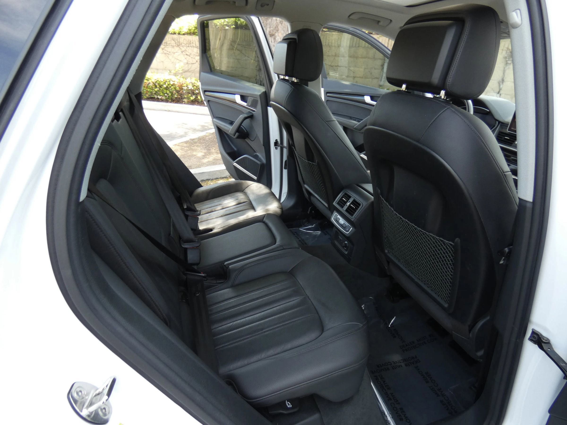 Used 2020 Audi Q5 e Premium Plus image 33