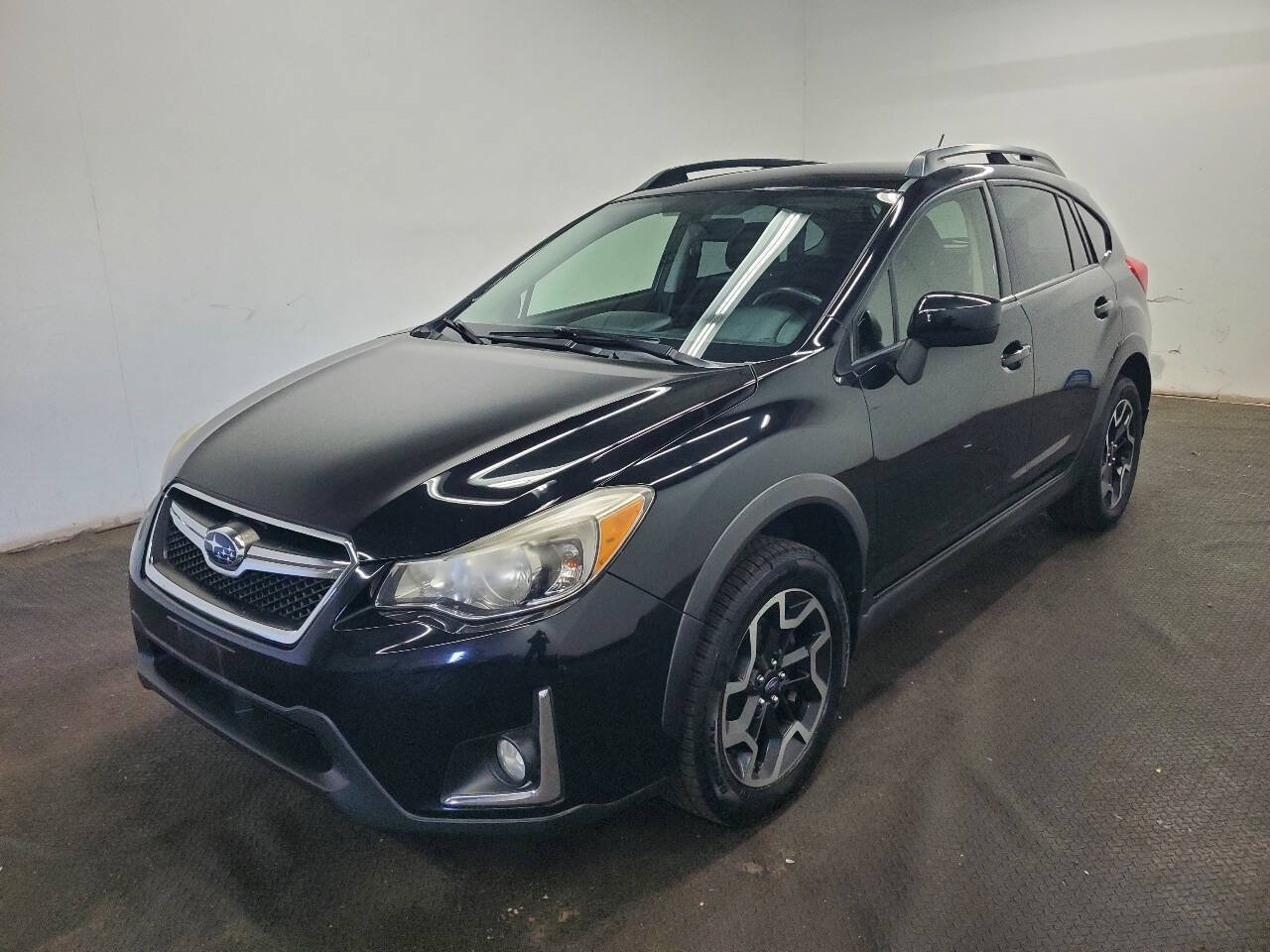Used 2017 Subaru Crosstrek 2.0i Premium w/ Popular Package #2 AWD/4WD image 1