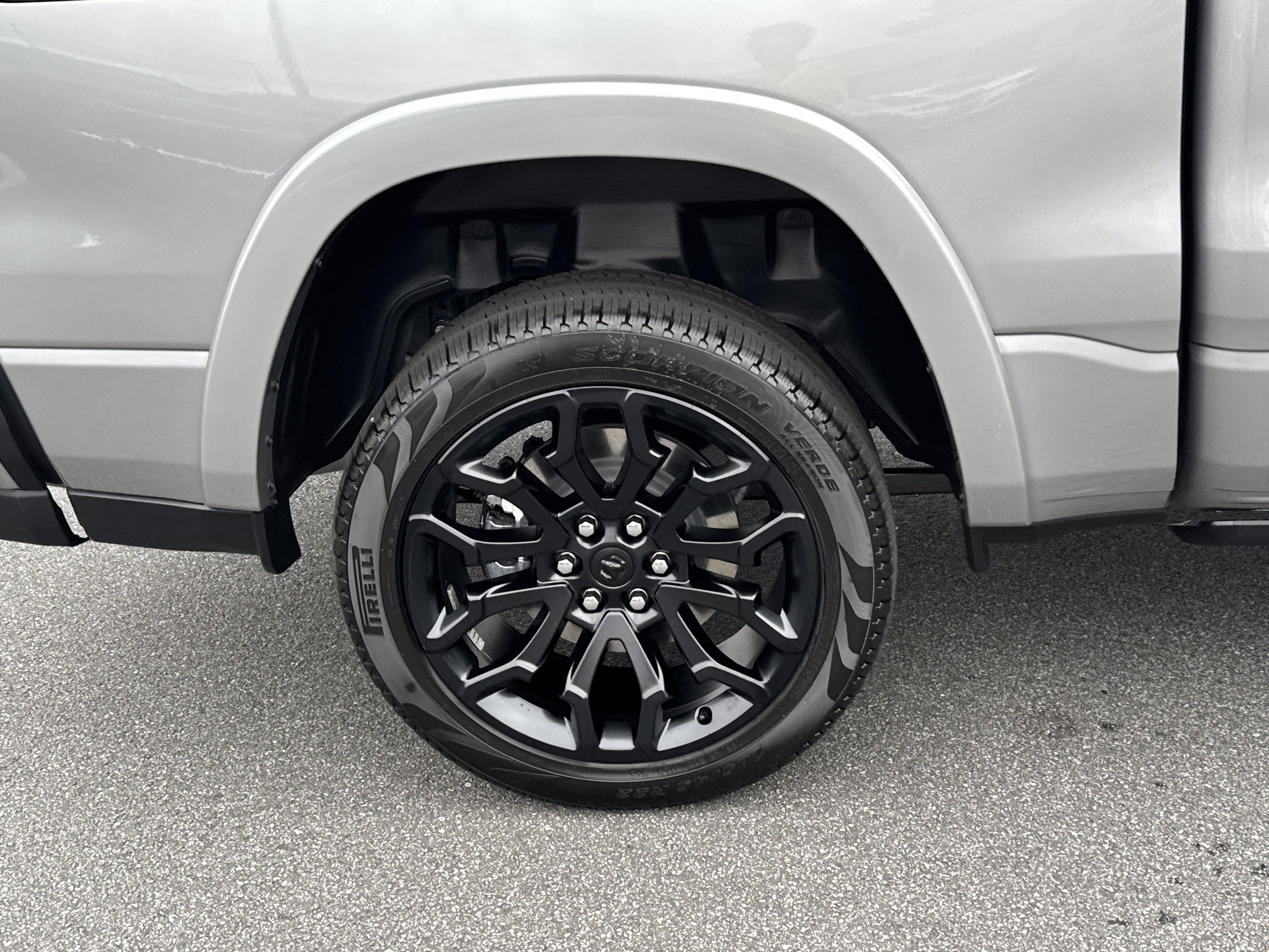 New 2026 RAM 1500 Limited image 12