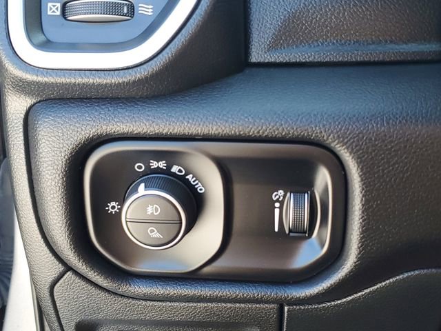 Used 2024 RAM 1500 Big Horn AWD/4WD image 21