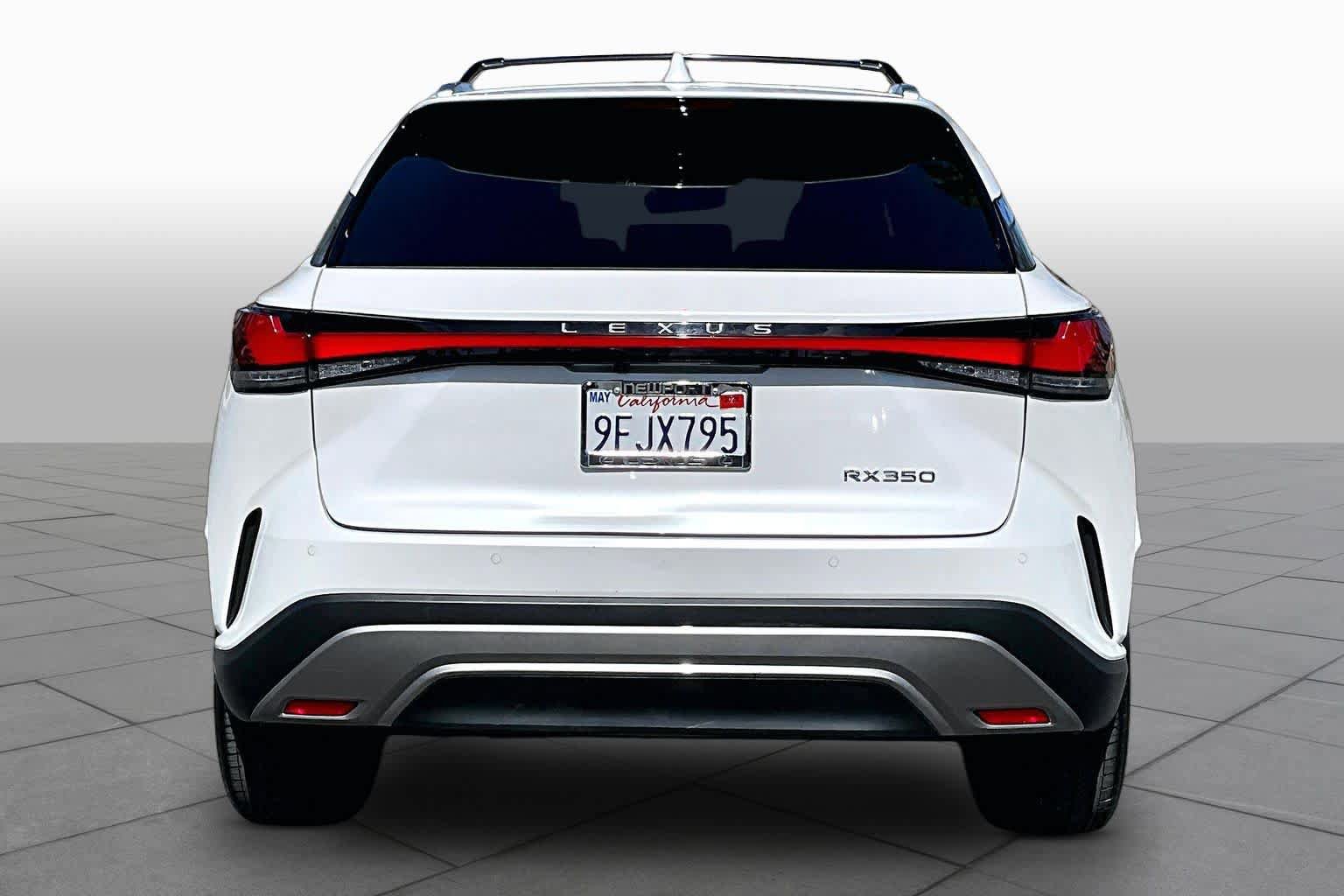 Used 2023 Lexus RX 350 Premium FWD image 4