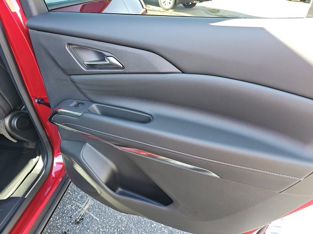 New 2026 Chevrolet Traverse LT image 14