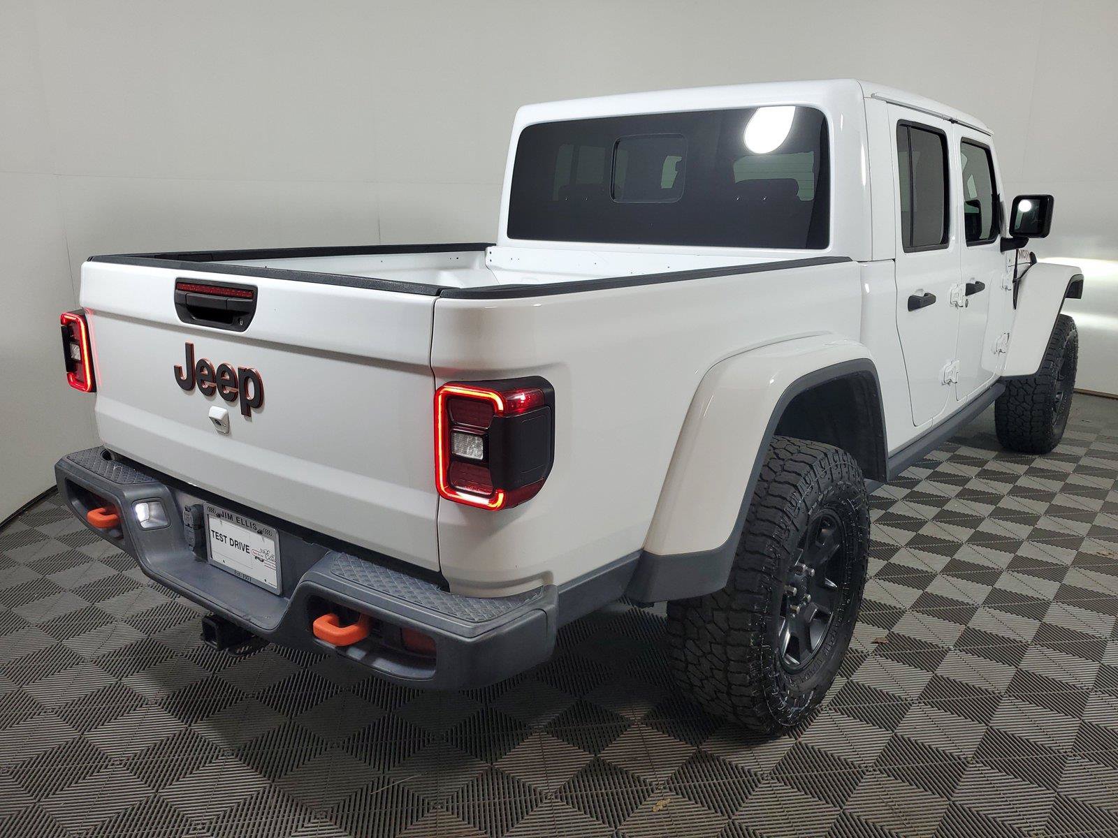 Used 2021 Jeep Gladiator Mojave AWD/4WD image 6