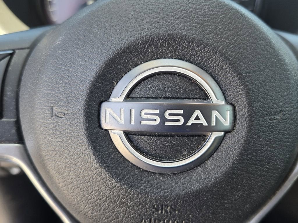 Used 2023 Nissan Kicks SR w/ SR Premium Package FWD image 28