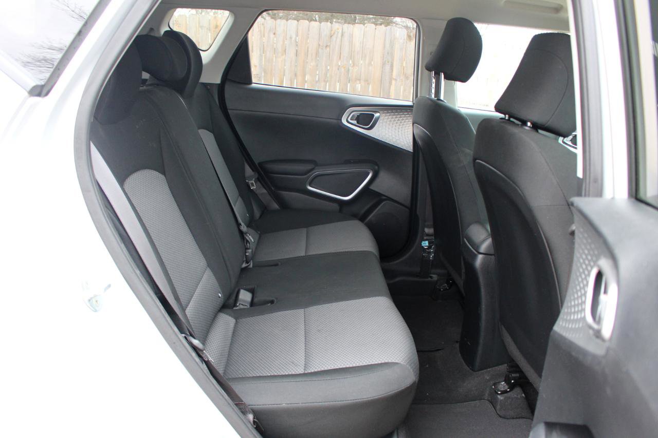 Used 2021 Kia Soul LX image 31