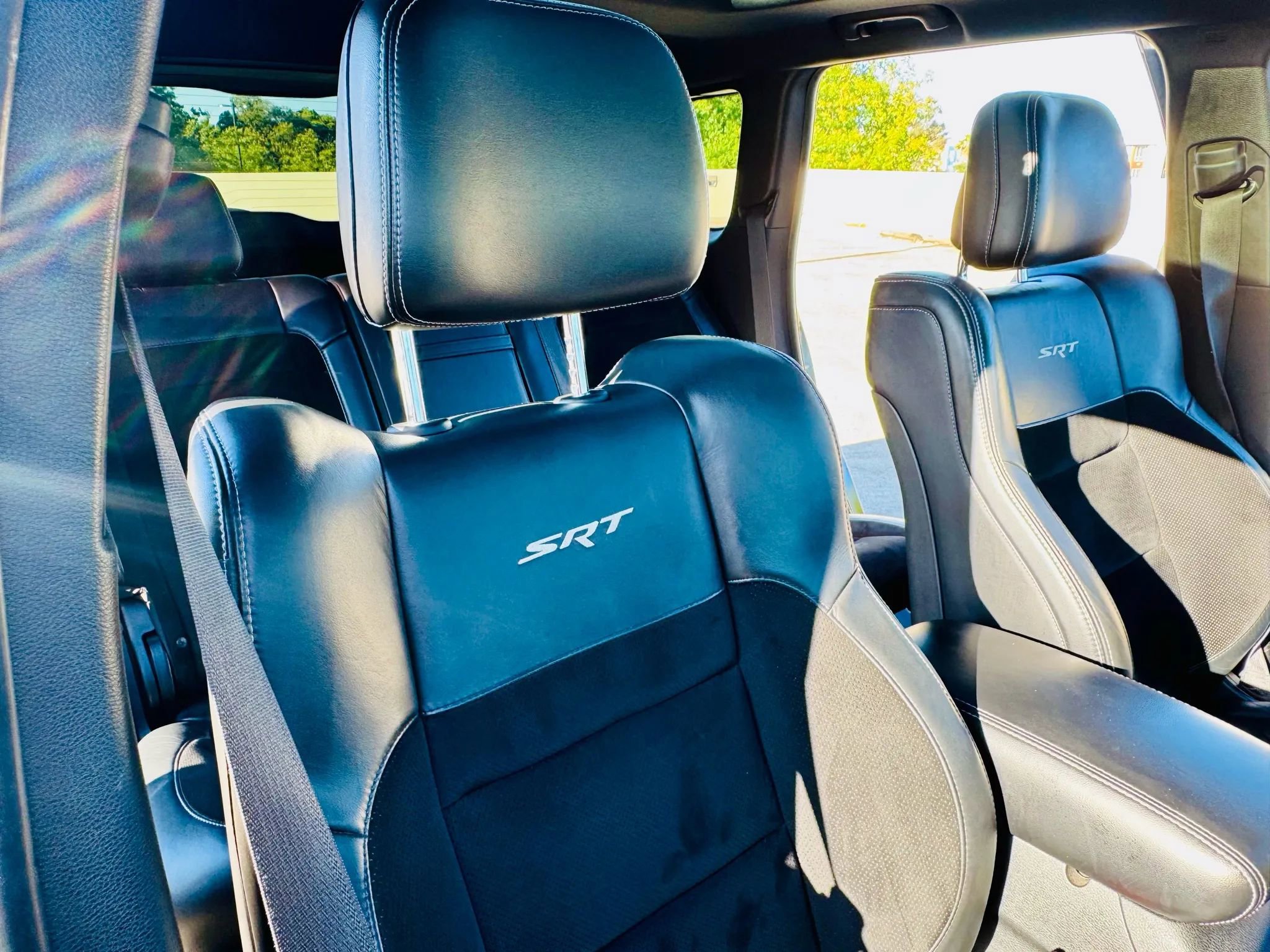 Used 2014 Jeep Grand Cherokee SRT8 w/ Luxury Group II image 88