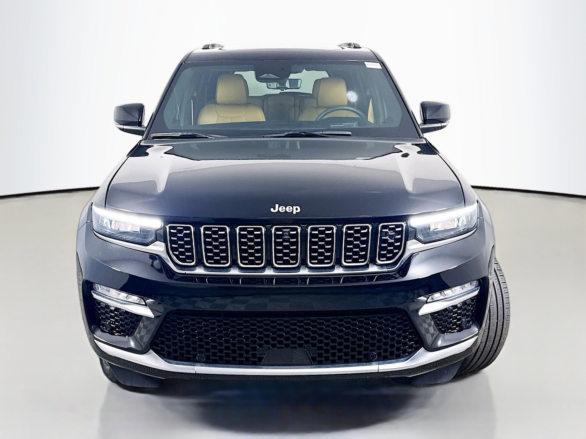 Used 2024 Jeep Grand Cherokee Summit w/ Adv Protech Group IV image 2