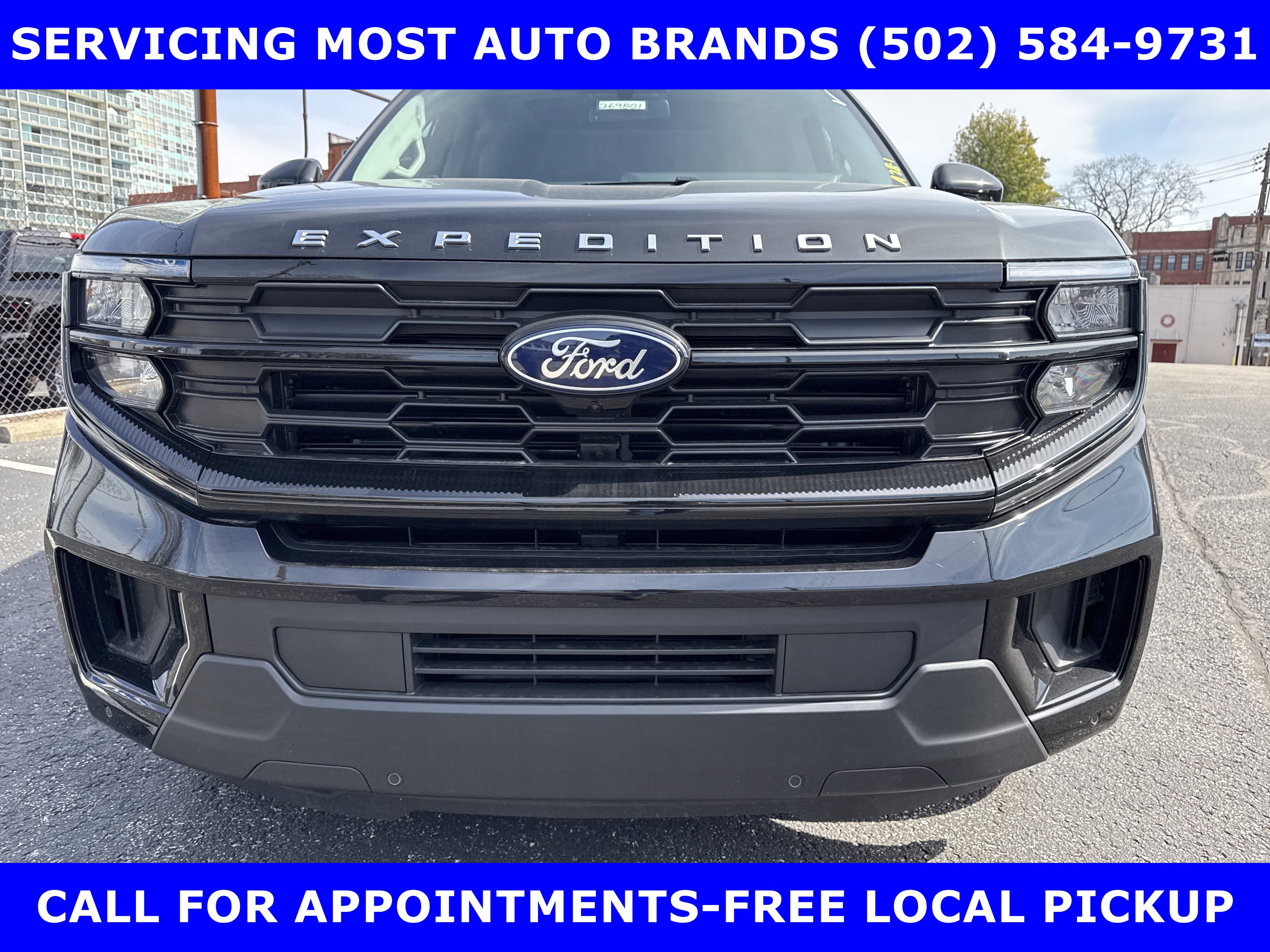 New 2026 Ford Expedition Active AWD/4WD image 9