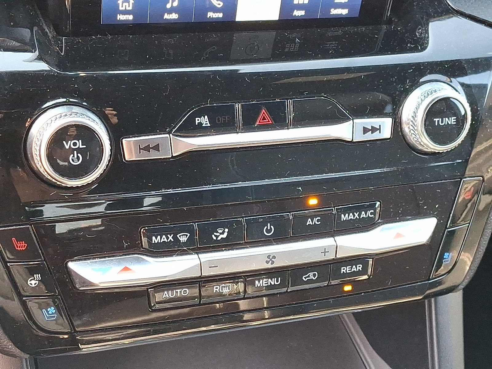 Used 2023 Ford Explorer ST w/ Equipment Group 401A image 19