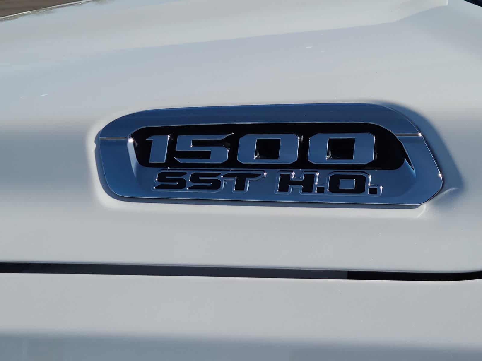 Used 2025 RAM 1500 Limited AWD/4WD image 15