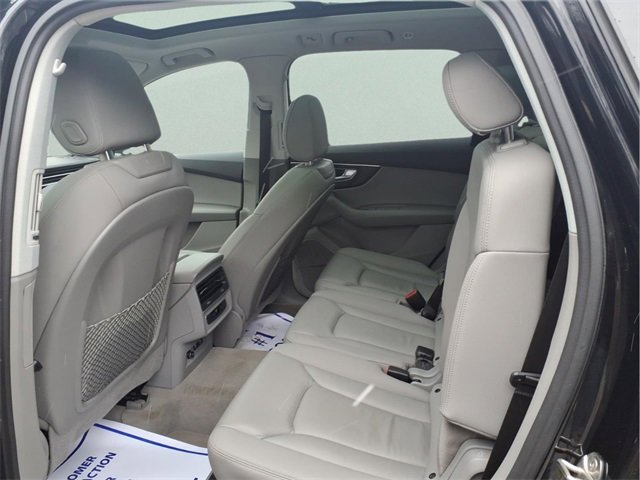 Used 2021 Audi Q7 3.0T Premium Plus w/ Premium Plus Package image 8