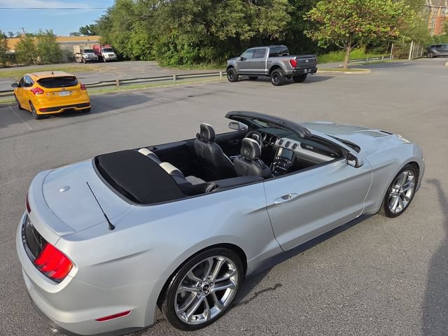 Used 2019 Ford Mustang Premium RWD image 31