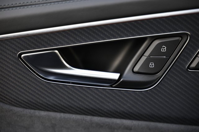 New 2026 Audi Q8 Prestige image 16