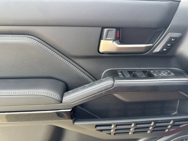 New 2026 Toyota 4Runner Limited AWD/4WD image 17