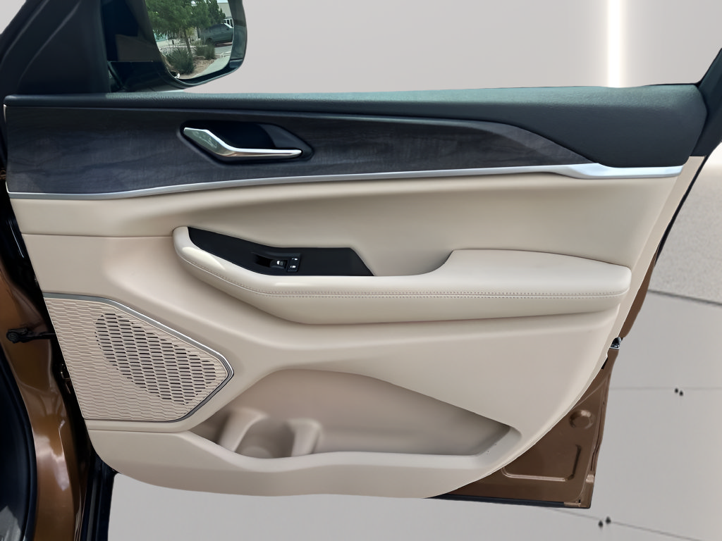 New 2026 Jeep Grand Cherokee Limited RWD image 34