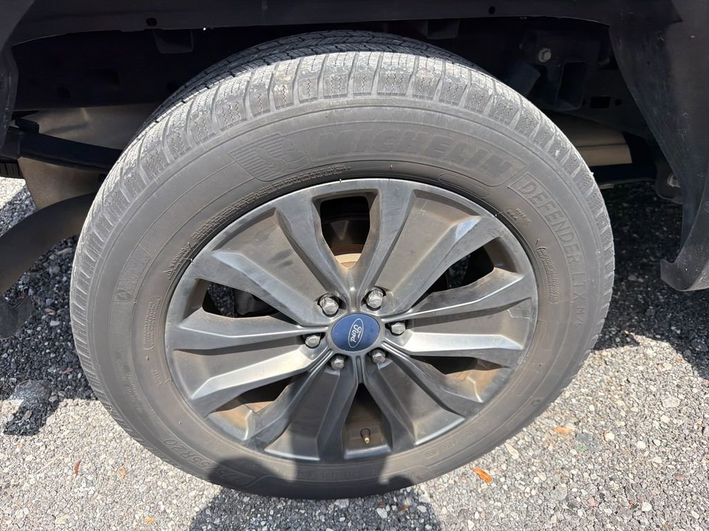 Used 2018 Ford F150 Lariat image 14
