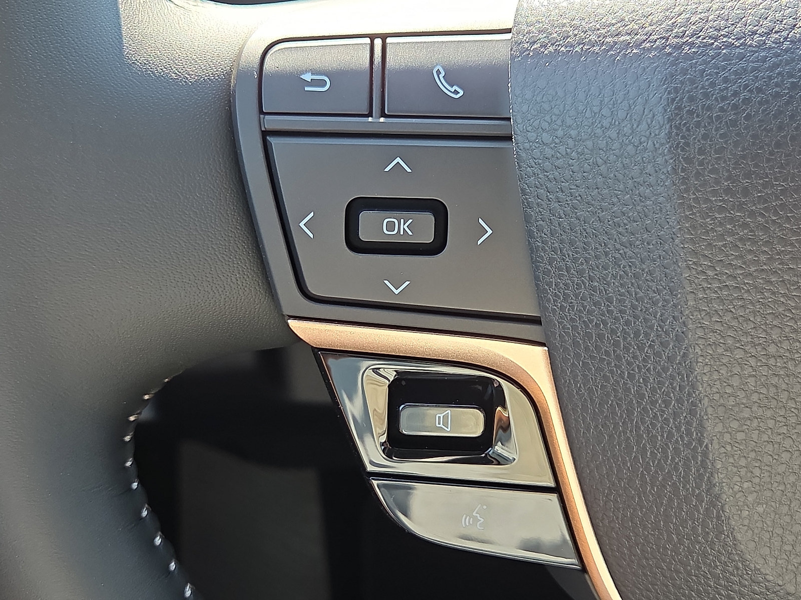 New 2026 Toyota Crown AWD/4WD image 12