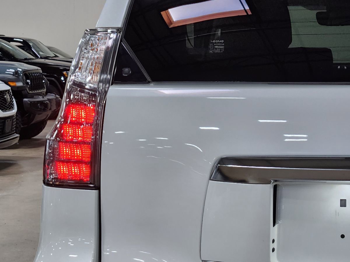 Used 2021 Lexus GX 460 Premium image 20