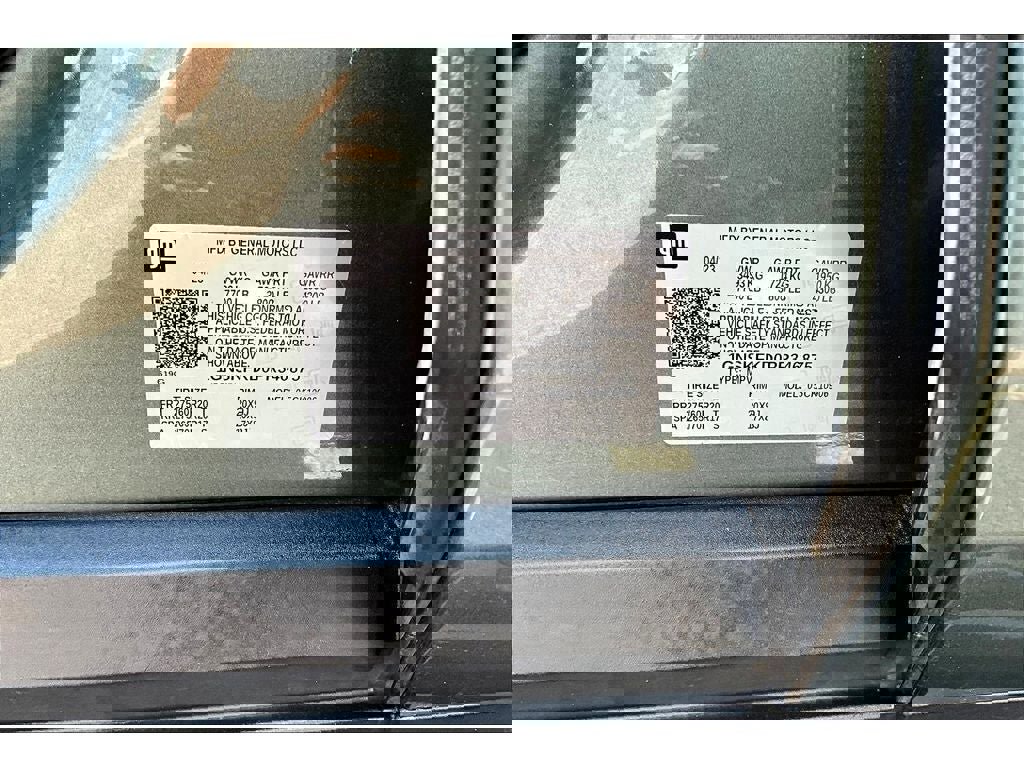 Used 2023 Chevrolet Suburban Premier image 35