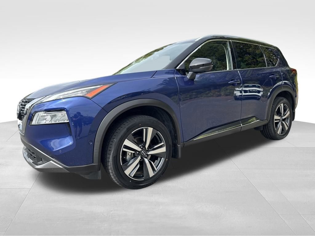 Used 2023 Nissan Rogue SL w/ SL Premium Package