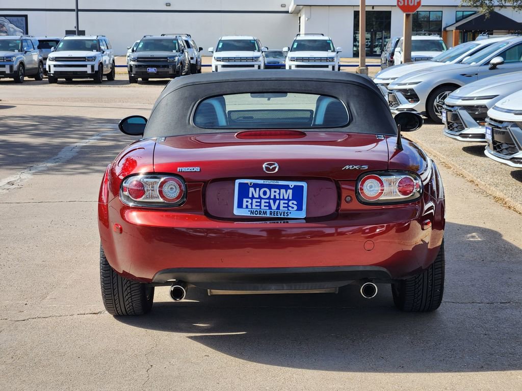 Used 2006 MAZDA MX-5 Miata Touring image 6
