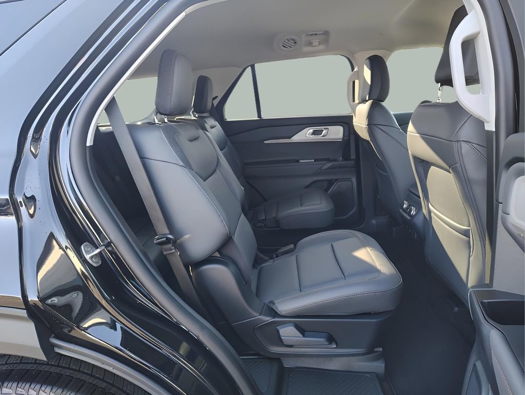 New 2026 Ford Explorer Active w/ Active Comfort Package image 29