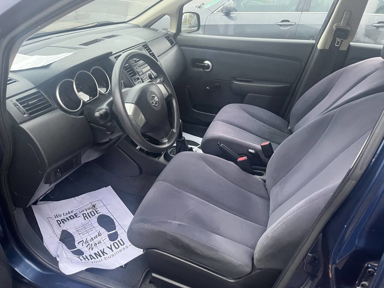 Used 2009 Nissan Versa Sedan image 4