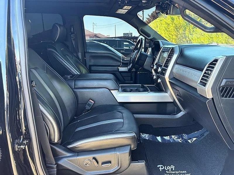 Used 2019 Ford F250 Platinum w/ Platinum Ultimate Package image 46